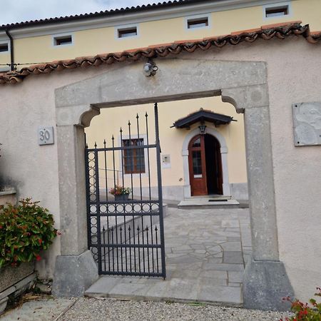 Apartma In Soba Vipavski Kriz Ajdovscina Exterior foto